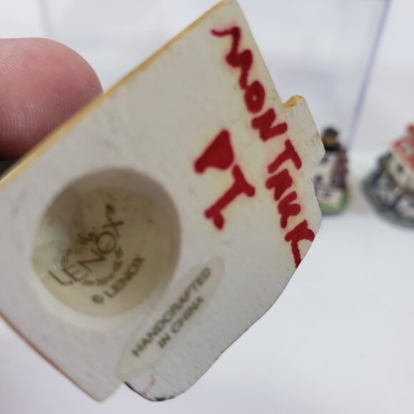 Vintage Lenox Thimble American Lighthouse Collection With Shelf  & 24 Miniatures - Picture 11 of 11